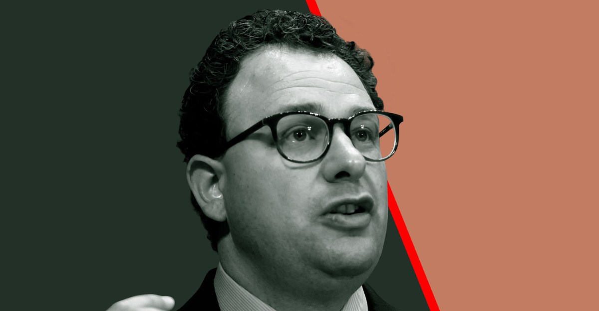 AI quoc te co them dien bien moi: Anthropic’s new cybersecurity model could get it back...