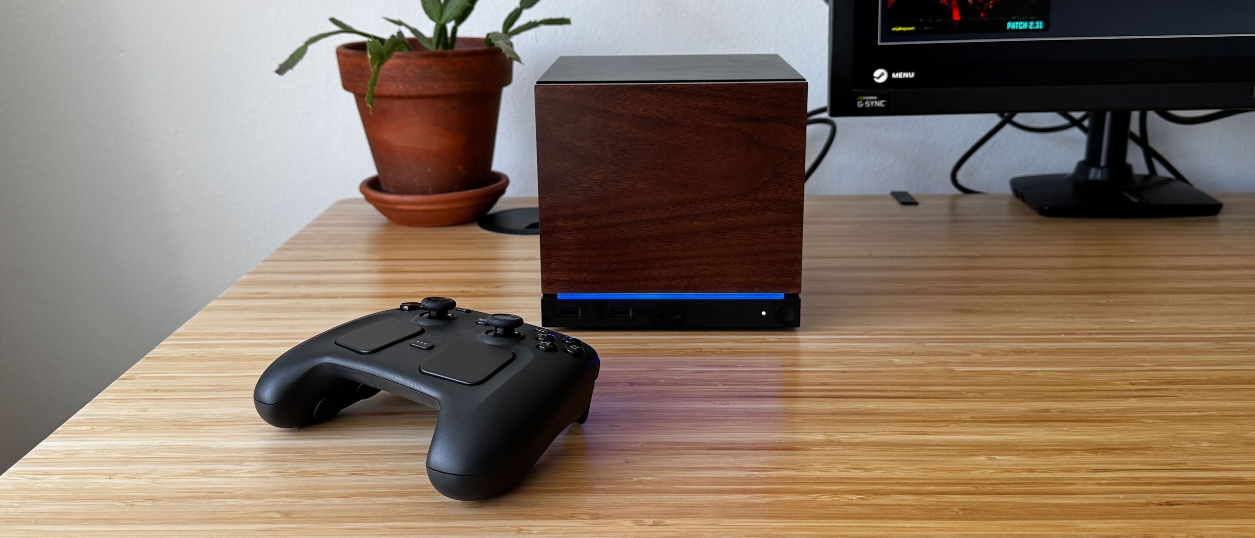 Steam Machine của Valve: Máy chơi game PC cho TV phòng khách, liệu có đáng giá?